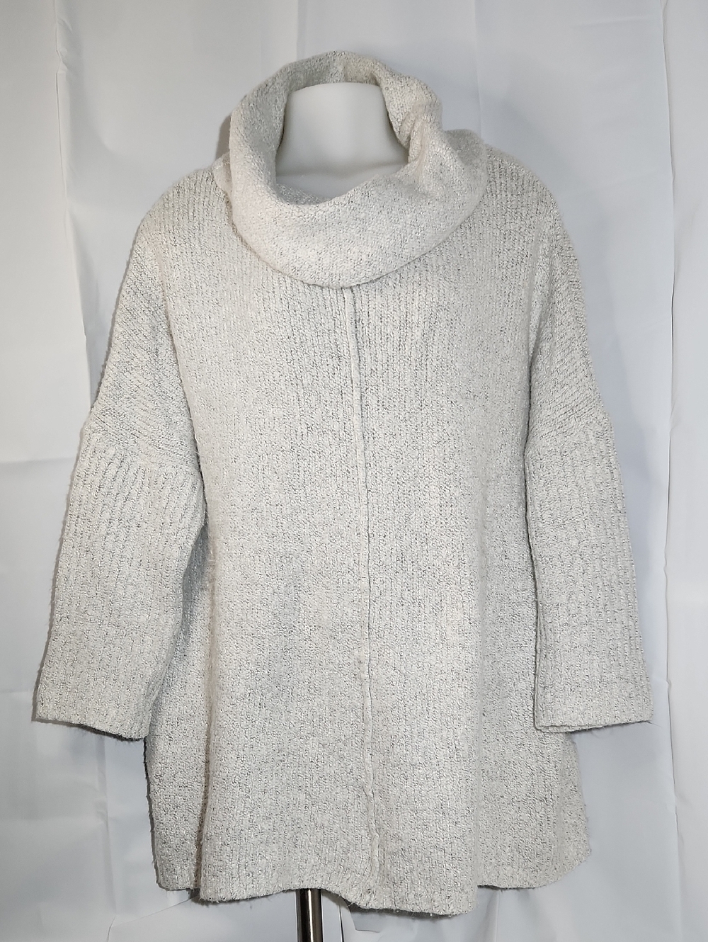 Dreamers Off-White Cowl Neck Oversized Heavy Knit Sweater - Large